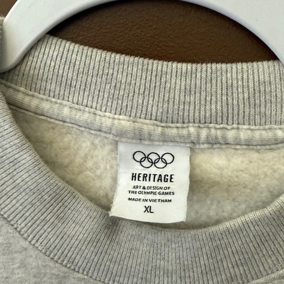 Abercrombie & Fitch Heritage 1996 Atlanta Olympic Games Sweatshirt - Picture 3 of 7